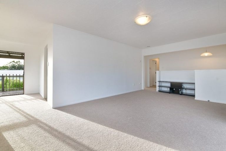 Photo of property in 85 Garfield Road, Helensville, 0800