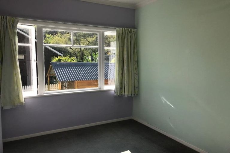 Photo of property in 97a Norton Park Grove, Waterloo, Lower Hutt, 5011