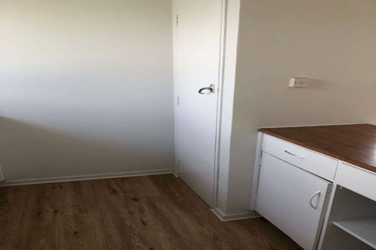 Photo of property in 15 Inverness Avenue, Hamilton East, Hamilton, 3216