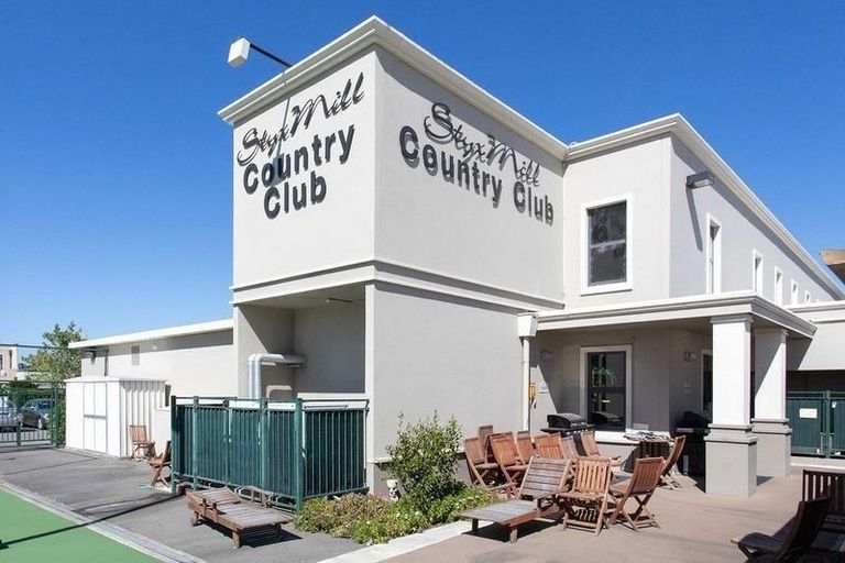 Photo of property in 17 Brookwater Avenue, Northwood, Christchurch, 8051