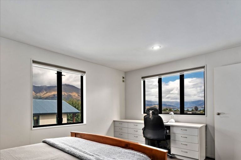 Photo of property in 107b Kings Drive, Wanaka, 9305