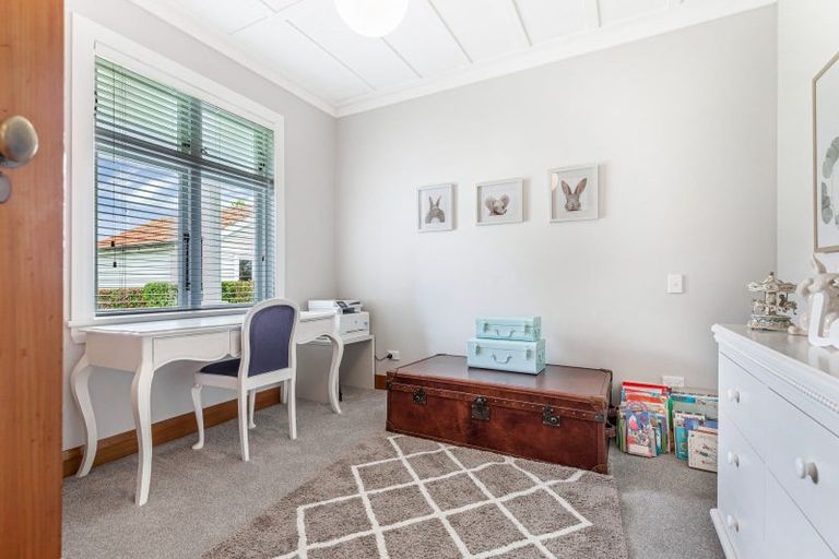 Photo of property in 10 Sunderland Avenue, Hobsonville, Auckland, 0616