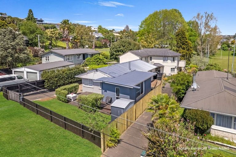 Photo of property in 4a Crombie Street, Bellevue, Tauranga, 3110