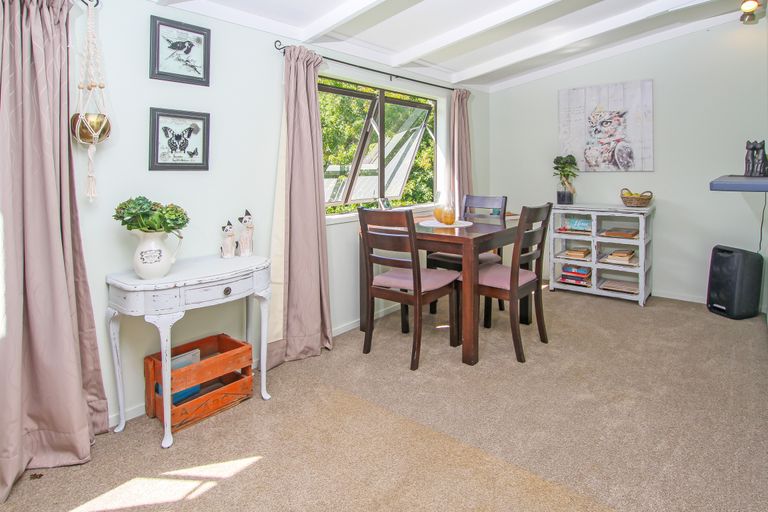 Photo of property in 45 Wiroa Road, Kerikeri, 0293
