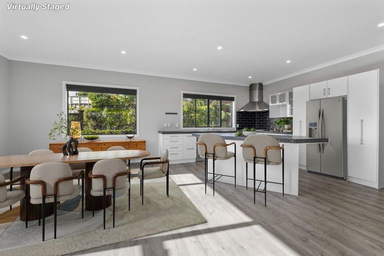 Photo of property in 195 Heta Road, Highlands Park, New Plymouth, 4312