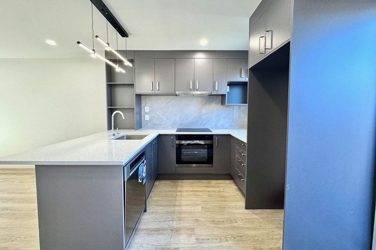 Photo of property in 50f Greenmeadows Avenue, Manurewa East, Auckland, 2102