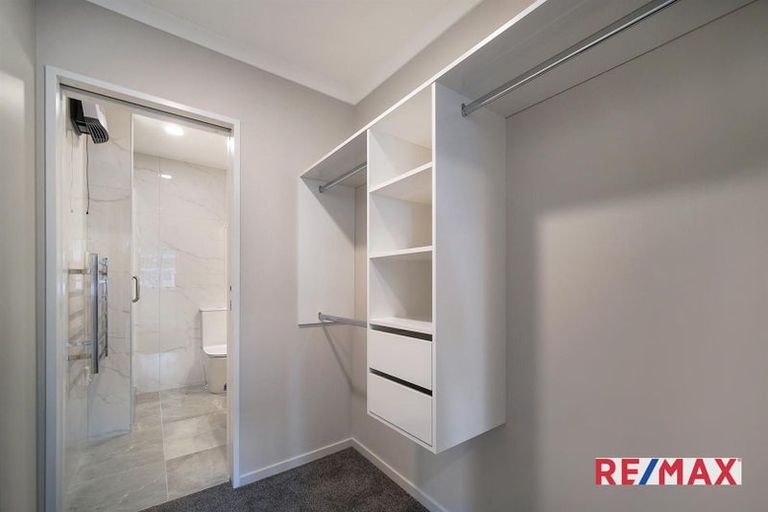 Photo of property in 33 Combat Street, Papakura, 2110