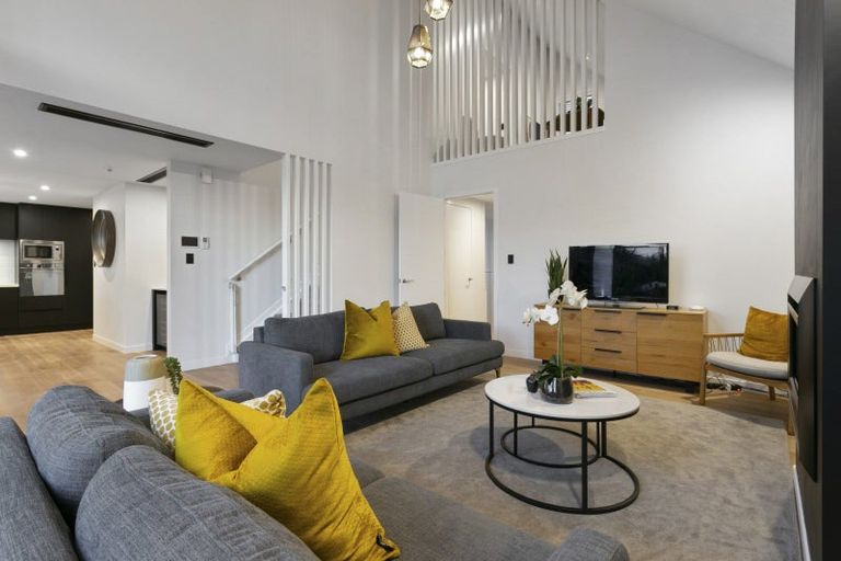 Photo of property in 7 Jack Seabrook Road, Hobsonville, Auckland, 0616