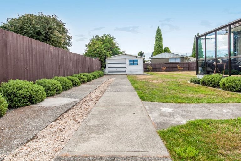 Photo of property in 5 Bermuda Drive, Hornby, Christchurch, 8042