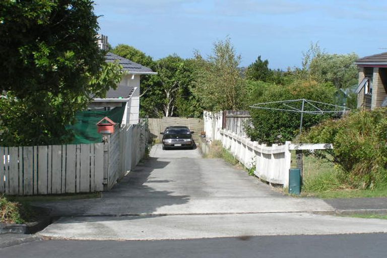Photo of property in 3 Woodside Avenue, Northcote, Auckland, 0627
