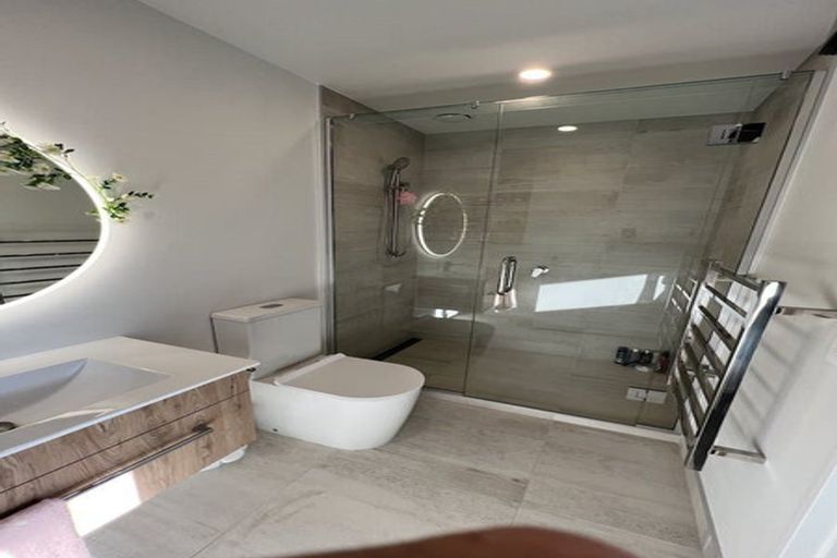 Photo of property in 19 Kinloch Street, St Albans, Christchurch, 8014