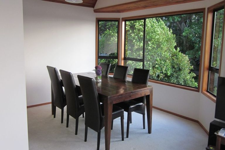 Photo of property in 2/34 Oruamo Place, Beach Haven, Auckland, 0626