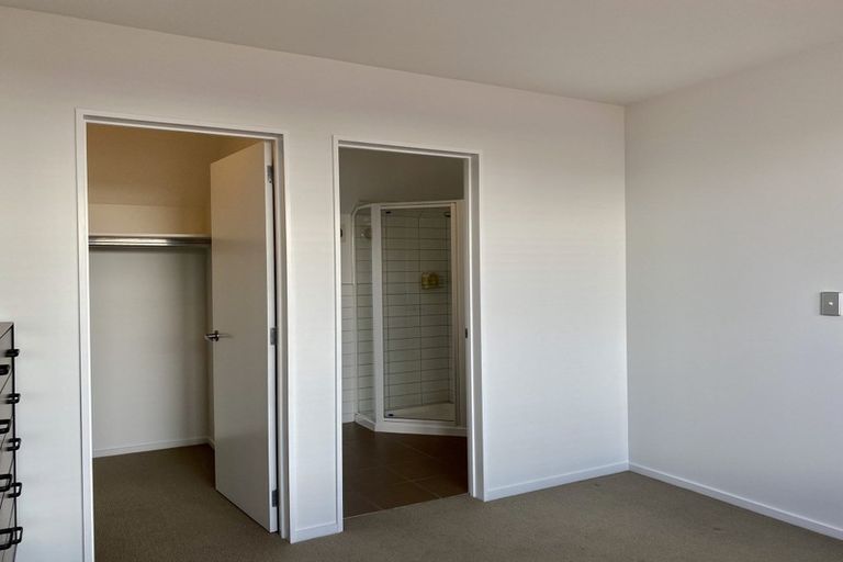 Photo of property in 972c Colombo Street, St Albans, Christchurch, 8014