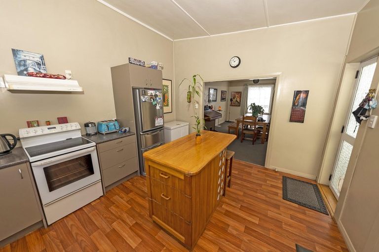 Photo of property in 133 Russell Street, Westport, 7825