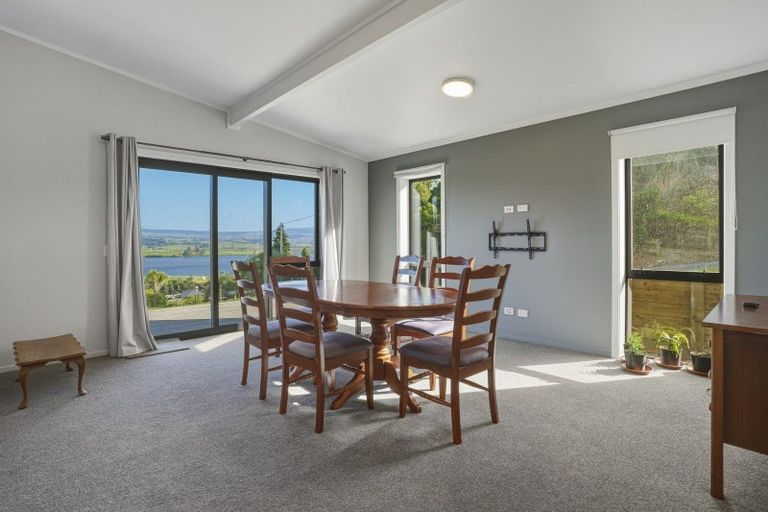 Photo of property in 32 Nore Street, Waihola, Milton, 9073