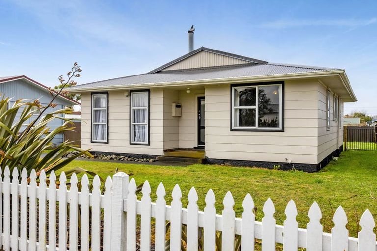 Photo of property in 146 Portia Street, Stratford, 4332