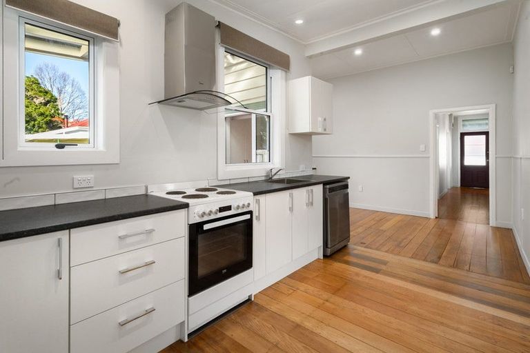 Photo of property in 616 Mackay Street, Thames, 3500