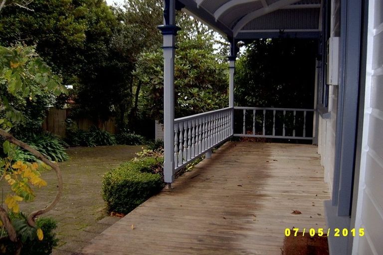 Photo of property in 6 Norfolk Street, Northland, Wellington, 6012