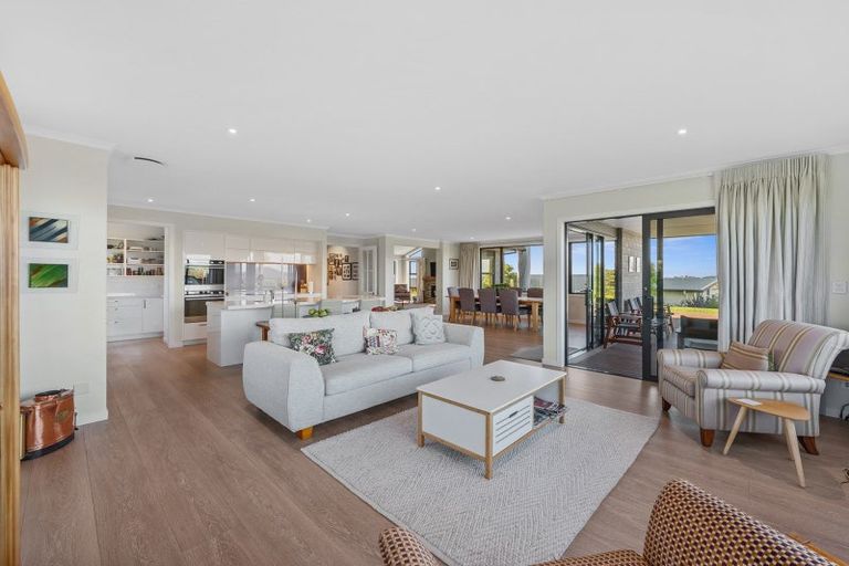 Photo of property in 50 William Andrew Road, Pukekohe, 2120