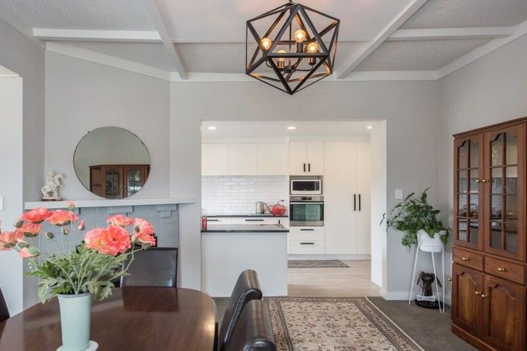 Photo of property in 55 Lake Crescent, Hamilton Lake, Hamilton, 3204
