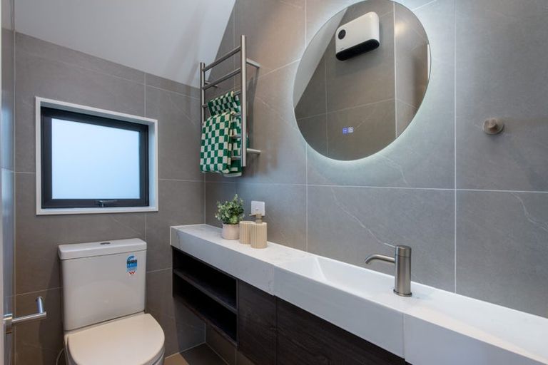 Photo of property in 12a Kowhai Road, Campbells Bay, Auckland, 0630