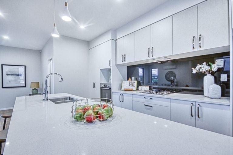 Photo of property in 23 Nephrite Lane, Henderson, Auckland, 0610