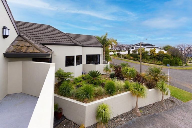 Photo of property in 26 Cumberland Rise, Taradale, Napier, 4112