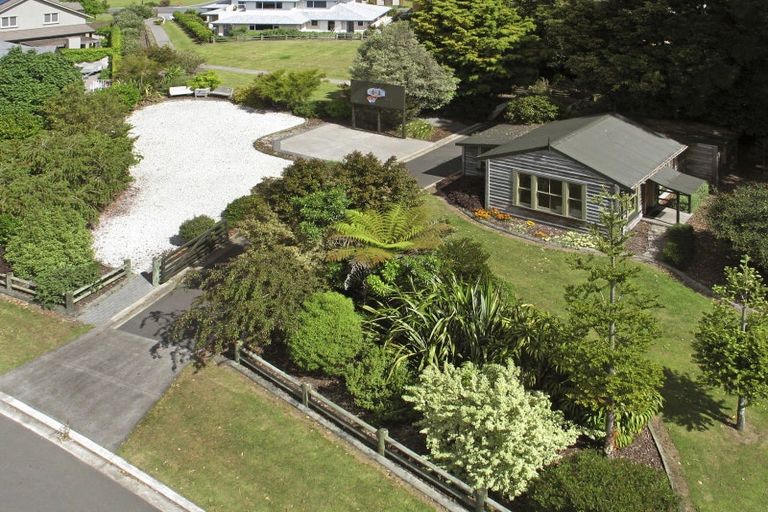 Photo of property in 61 Contour Avenue, Pyes Pa, Tauranga, 3112