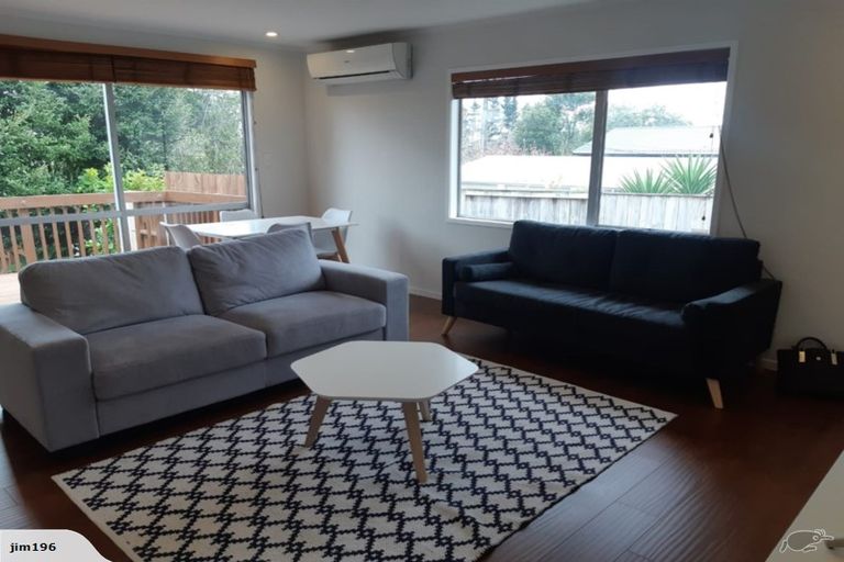 Photo of property in 1/47 Moire Road, Massey, Auckland, 0614