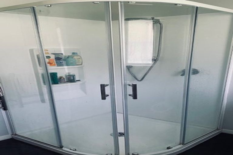 Photo of property in 62 Kowhai Street, Naenae, Lower Hutt, 5011