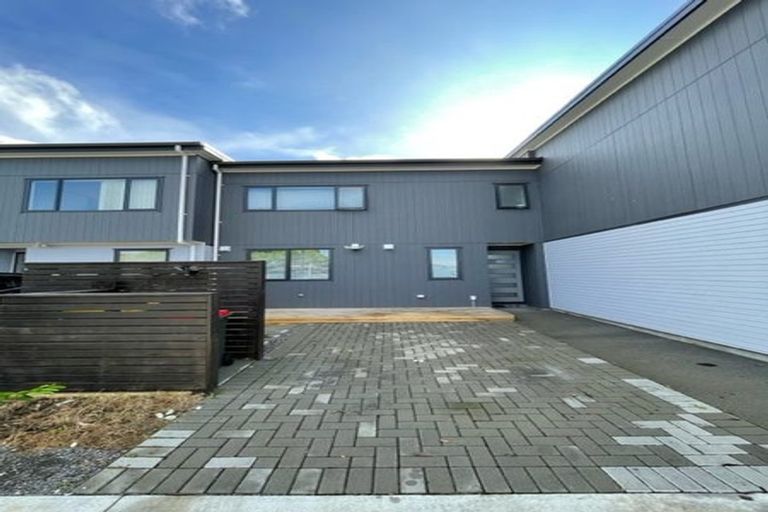 Photo of property in 15d Sealord Place, Manurewa, Auckland, 2102