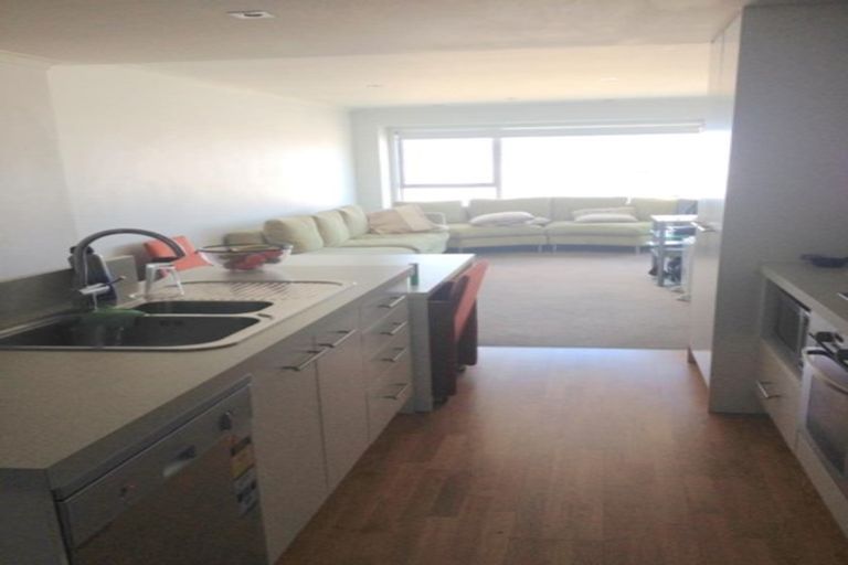 Photo of property in 213/332 Maunganui Road, Mount Maunganui, 3116