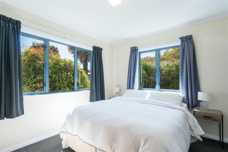 Photo of property in 27 Martin Street, Monaco, Nelson, 7011