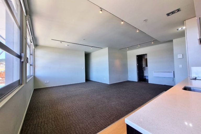 Photo of property in Revolucion Apartments, 305e/28 Torrens Terrace, Mount Cook, Wellington, 6011