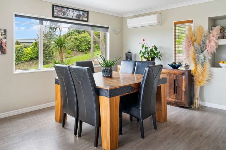 Photo of property in 14r Estates Terrace, Welcome Bay, Tauranga, 3175