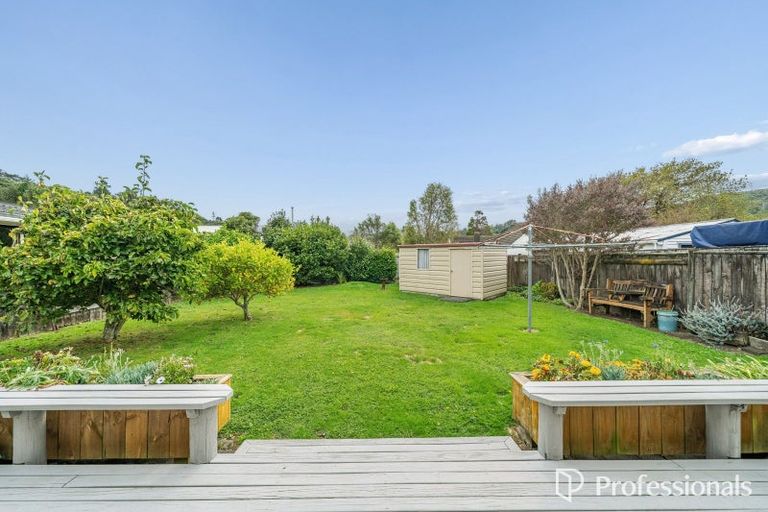 Photo of property in 14 Rawhiti Street, Stokes Valley, Lower Hutt, 5019