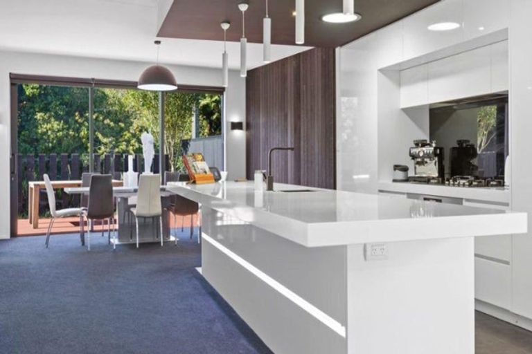 Photo of property in 14 Brooklands Road, Brooklands, New Plymouth, 4310