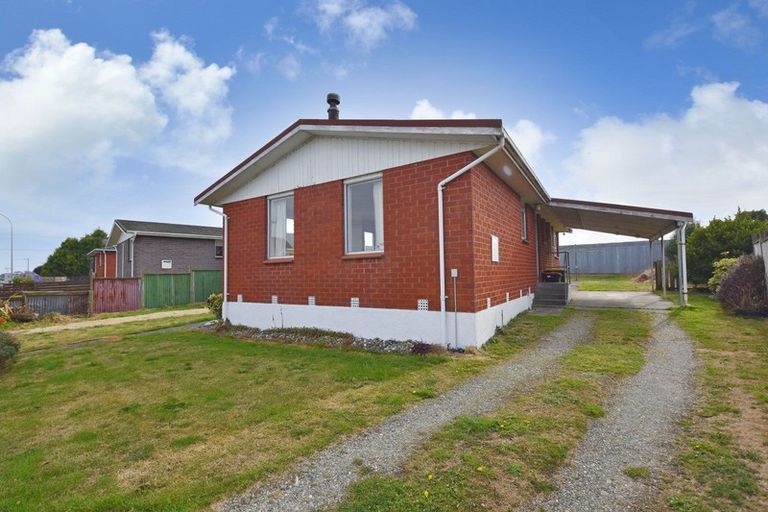 Photo of property in 44 Humber Street, Clifton, Invercargill, 9812