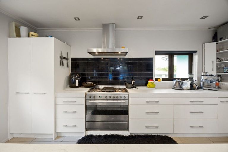 Photo of property in 82 Dinsdale Road, Dinsdale, Hamilton, 3204