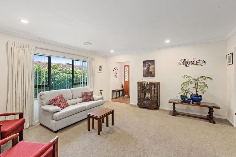 Photo of property in 68 Kapanui Road, Waikanae, 5036