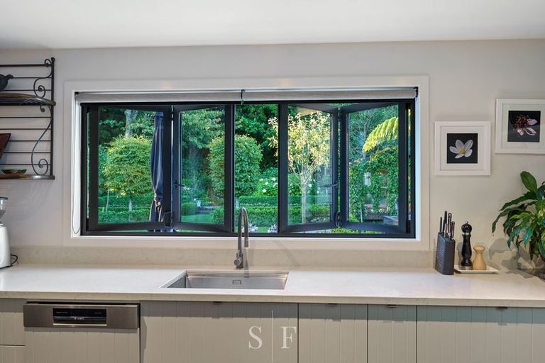 Photo of property in 65 Kohekohe Road, Waikanae, 5036