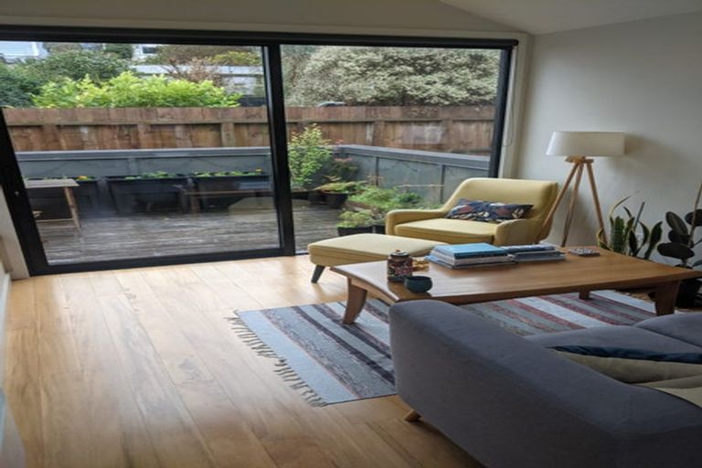 Photo of property in 3 Armour Avenue, Mount Victoria, Wellington, 6011