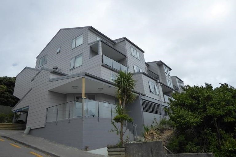 Photo of property in Grosvenor Cl, 6u7 Brown Street, Mount Cook, Wellington, 6021