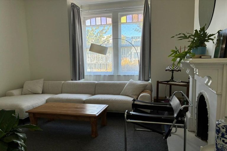 Photo of property in 40 Drummond Street, Mount Cook, Wellington, 6021