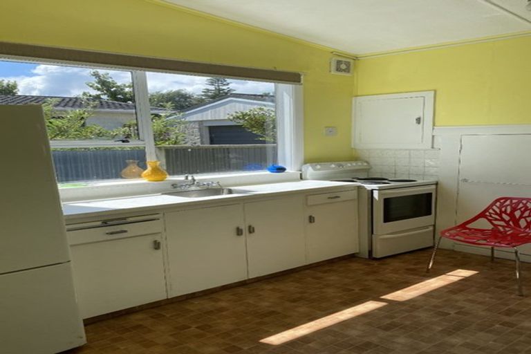 Photo of property in 31 Lupin Road, Otaki, 5512