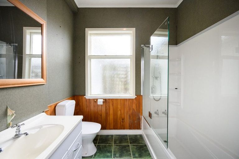 Photo of property in 18 Harris Street, Marton, 4710