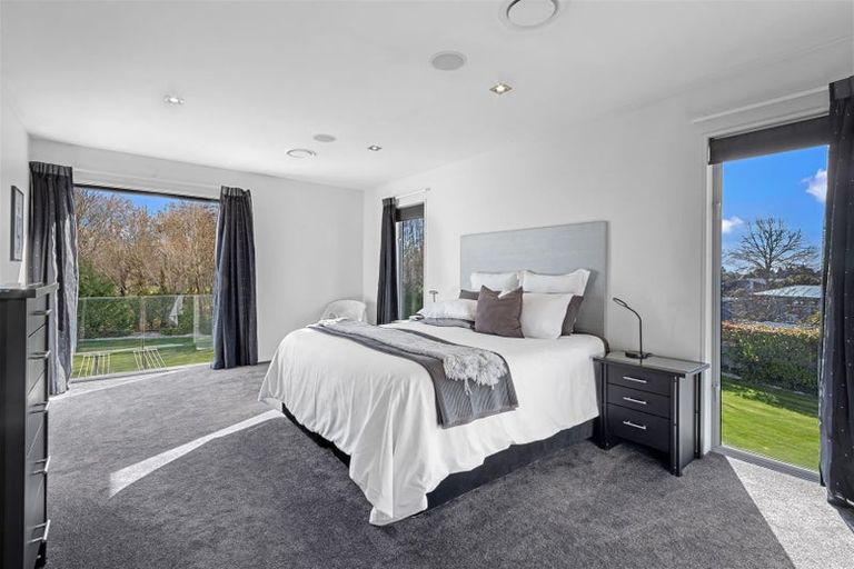 Photo of property in 97e Englefield Road, Northwood, Christchurch, 8051