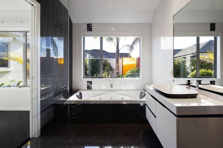 Photo of property in 77 Baxter Michael Crescent, Cambridge, 3434