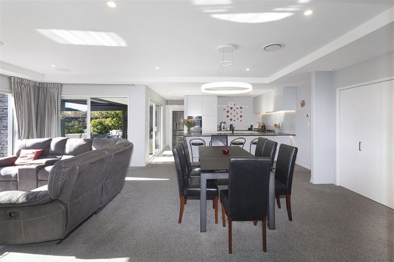 Photo of property in 10 Gerard Place, Rangiora, 7400