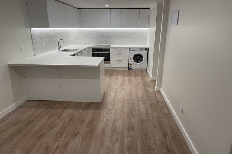 Photo of property in 152a Calliope Road, Stanley Point, Auckland, 0624